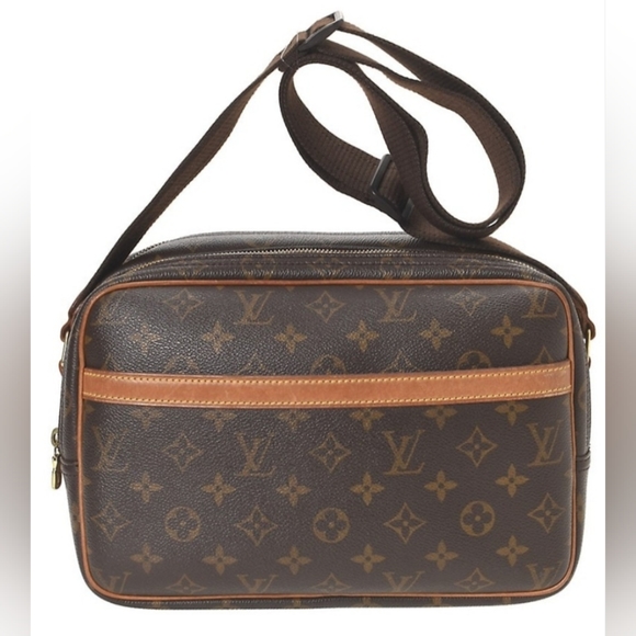Authentic Louis Vuitton Reporter - Picture 1 of 7